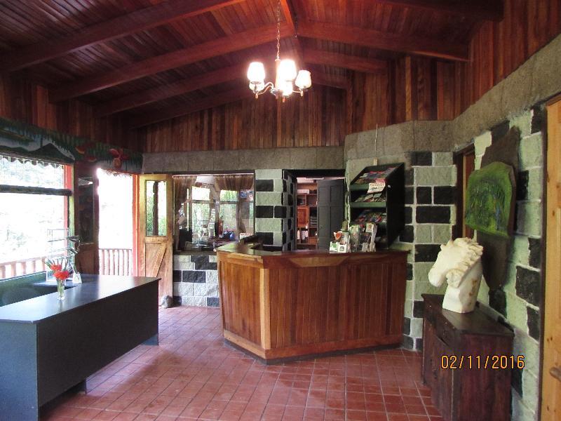 Hostel Villa Verde Монте-Верде Экстерьер фото