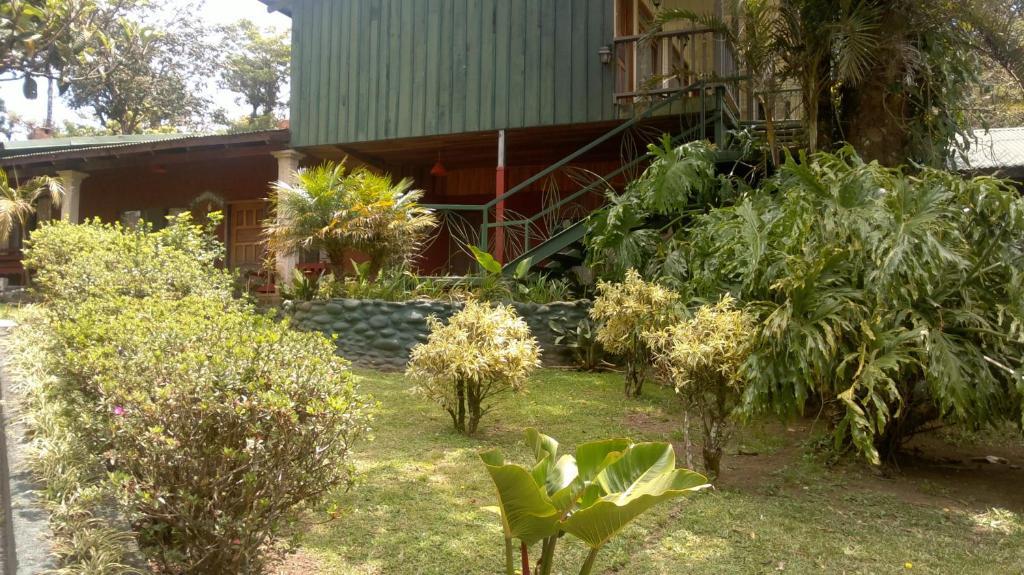 Hostel Villa Verde Монте-Верде Экстерьер фото