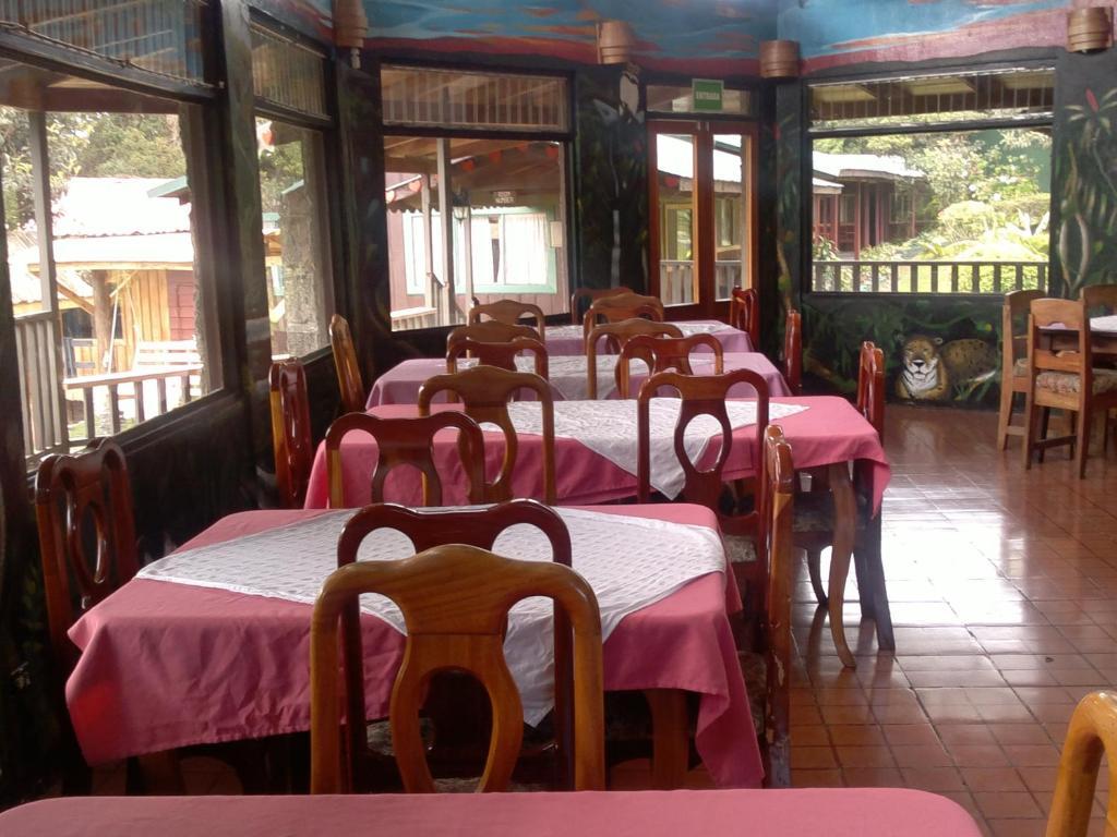 Hostel Villa Verde Монте-Верде Экстерьер фото